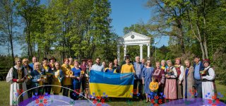 Jurbarkiečiai prisijungė prie iniciatyvos „Vyshyvanka: vienybė težydi“