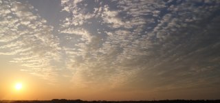 Kartu su šiluma iš Sacharos vėl atslenka dulkių debesis
