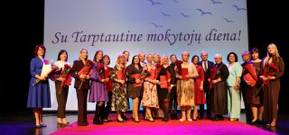 Profesinės šventės proga įteiktos padėkos mokytojams