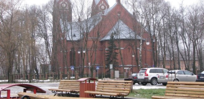 Nuo šių metų balandžio 1 dienos bus draudžiama rūkyti teritorijoje tarp  Kauno gatvės 32 ir 36 numeriais pažymėtų namų bei mažesniu nei 50 metrų atstumu nuo visų gydymo ir švietimo įstaigų