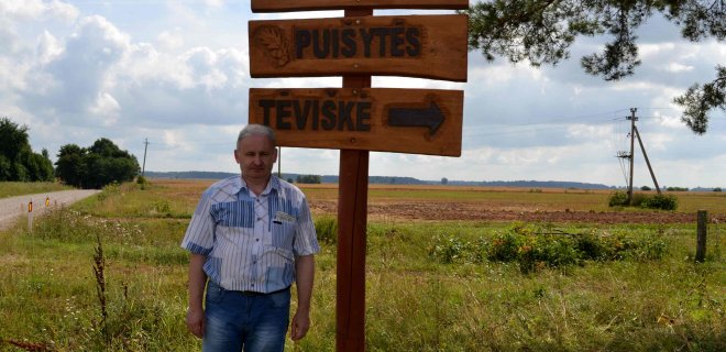 Mintis pastatyti rodyklę kilo krašto istorijos puoselėtojui Vytautui Lekučiui.