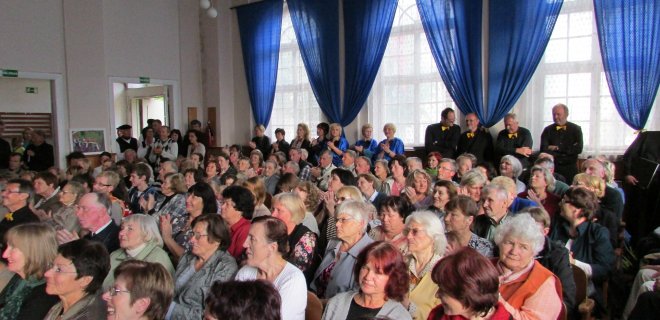 Akimirka iš koncerto Smalininkuose. / Mažosios Lietuvos Jurbarko krašto kultūros centro archyvo nuotr.