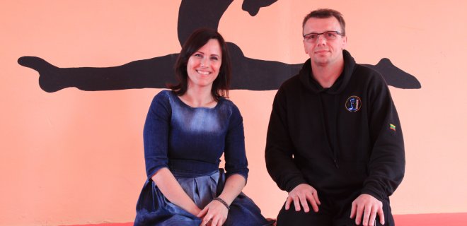 Aušros ir Mindaugo teigimu, per 20 bendro gyvenimo metų vienas kitam jie nenusibodo. Šeimą vienija bendri pomėgiai ir požiūris į gyvenimą. / L. Juškaitienės nuotr.