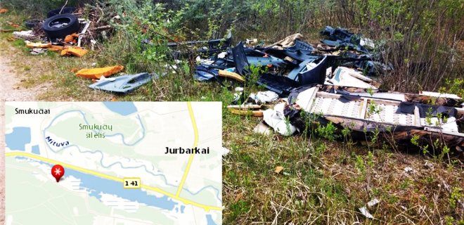 Šių šiukšlių karjero pakrantėje, maždaug 3-4 km. nuo Jurbarko miesto, jau nebeliko. Ketvirtadienį visas didelėje teritorijoje išmėtytas šiukšles surinko ir į Tauragės regiono atliekų tvarkymo centrą išvežė „Jurbarko komunalininko“ darbuotojai.