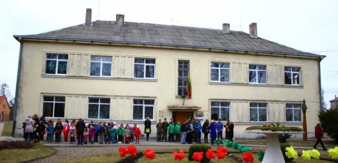 Seredžiaus Stasio Šimkaus pagrindinė mokykla gaus daugiausiai lėšų / seredzius.com nuotr.