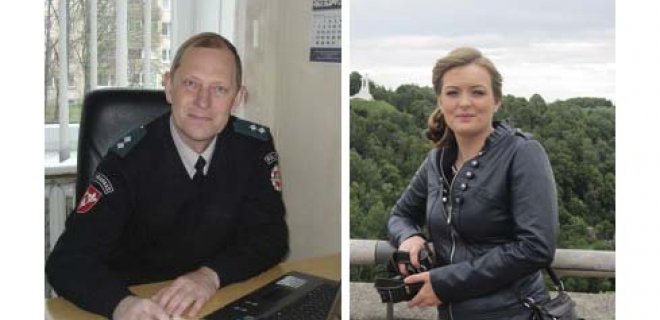 Pasižymėjimo ženklas už nuopelnus buvo įteiktas kriminalinės policijos skyriaus tyrėjai Jolitai Ambrasienei ir prevencijos skyriaus tyrėjui Šarūnui Eidukiui.