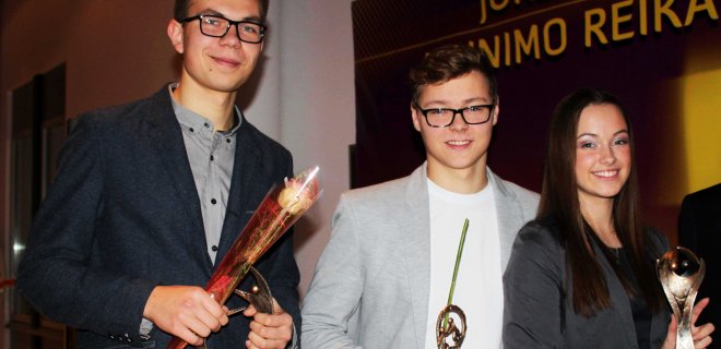 (Iš kairės) L.Stasiūnas, M.Daunys ir T.Simanavičiūtė.