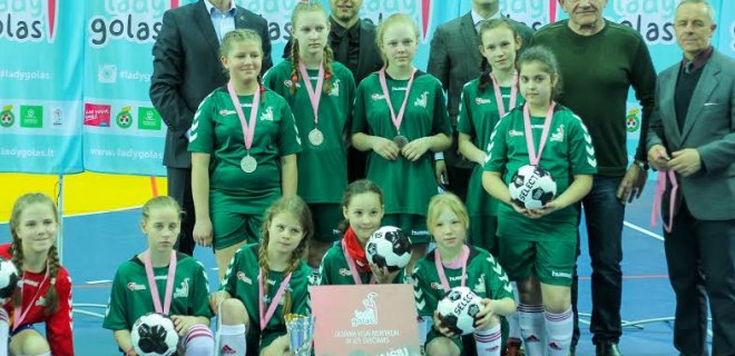 Klausučių S.Santvaro pagrindinės mokyklos 