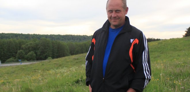 Kalavijas rastas Raudonėnų ūkininko Arūno Vaičekausko žemėse. Kalaviją rado jo žentas Almantas