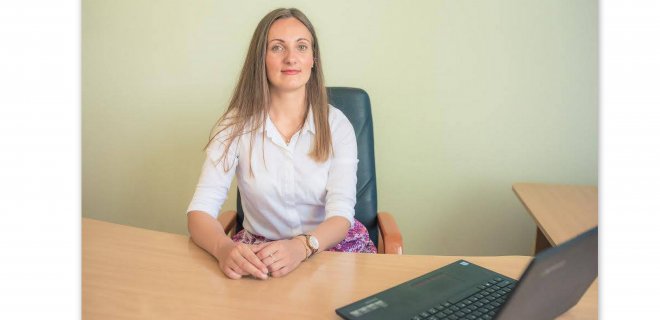 Justina Šimanauskaitė pastebi, kad priklausomų asmenų artimiesiems labai svarbu tinkamai reaguoti į šią problemą, paskatinti sergantįjį ieškoti išeities / Asmeninio albumo nuotr.