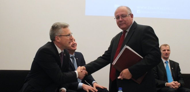 Prie valandačiosios daugumos prisijungė ir visuomeninio rinkimų komiteto atstovas Gintaris Stoškus. / Redakcijos archyvo nuotr, nuotr.