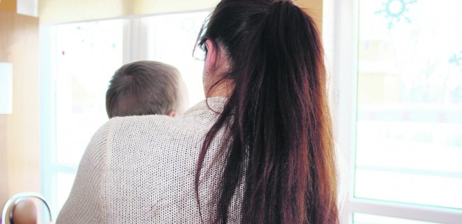 „Nenorėjau dalyvauti šiame projekte dėl kelių priežasčių. Maniau, kad čia reikės lankyti kokias nors neįdomias paskaitas, ar kad mane mokys, kaip reikia kepti blynus. Pasirodo – klydau. Man tikrai patiko bendrauti su psichologais, išmokiusiais pačiai pažvelgti į savo problemas ir ieškoti sprendimų, kaip jas išspręsti. Bendraudama su jais sužinojau daug naujo apie save“, – įspūdžiais dalinasi Kristina. / Asociatyvi redakcijos nuotr.