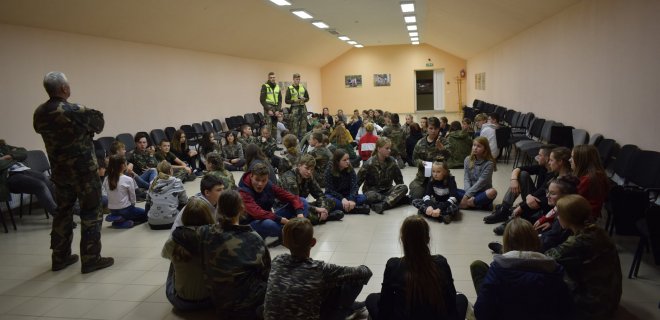 Veliuonos Antano ir Jono Juškų gimnazijos nuotr.