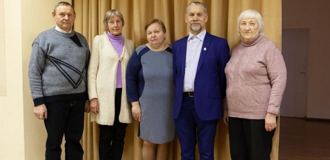 Jurbarkiečiai 2018 metų Lietuvos esperantininkų sąjungos suvažiavime (iš kairės): L. Abromas, R. Petraitytė, I. Viliušienė, S. Raulynaitis, Z. Babonienė.