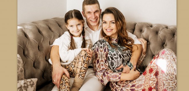Indrė Trusovė teigia, kad svarbiausia yra neieškoti tobulybės, kuri neegzistuoja, nes viskas, net ir sveikas gyvenimo būdas, turi būti paremtas balansu, o ne griežtais draudimais ar fanatizmu, kuris ilgai netrunka. / Simonos Kuzminskaitės nuotr.