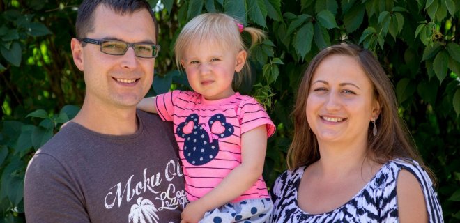 Kęstutis ir Monika Zinkevičiai vysto Lietuvoje gan retoką verslą – augina pluoštines kanapes.