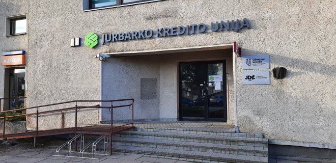 Jurbarko kredito unija Dariaus ir Girėno g. 81A, Jurbarkas. Jei turite klausimų ar norite pasikonsultuoti, drąsiai skambinkite tel. 8 620 19 645 ir atsakysime į visus jums iškilusius klausimus, nes GERIAU KARTU NEI PO VIENĄ.