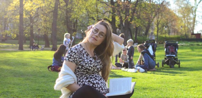 Įsimylėjusi Diana paskui vyrą išvažiavo į Švediją. Po skyrybų Švedijos teisėsauga sūnaus globą priteisė tėvui, nors jis smurtavo prieš šeimą.