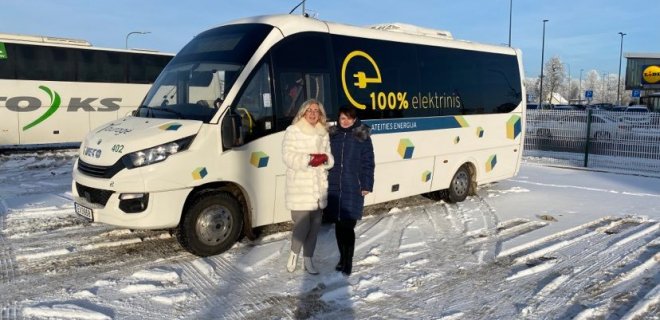 VšĮ „Žaliasis regionas“ direktorė Gaiva Mačiulaitienė ir transporto vadybininkė Aušra Juciuvienė