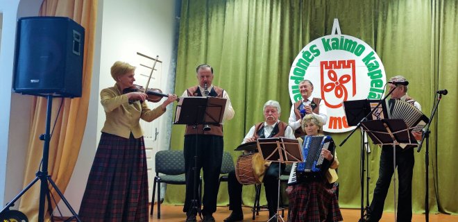 Raudonės ir Stakių kultūros skyriai nuotr.