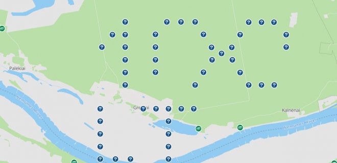 Lobių žemėlapis. „1“ ir begalybės ženklas – geolobiautojų palinkėjimas, kad Lietuvos valstybė gyvuotų. / R. Povilaičio nuotr. nuotr.