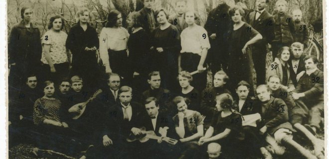 Jaunimas švenčia Gegužės 1-ąją. 1926 m. / Kauno IX forto muziejaus nuotr.