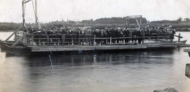 Jurbarko „skraidantis“ keltas. XX a. 4 deš.