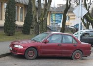 Prie pašto automobilis laukia šeimininko jau daugiau nei pusmetį