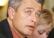 Saulius Lapėnas: KAS JUOKSIS IŠ LITO
