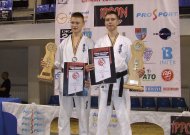 Nuotraukoje (iš kairės) - Europos jaunučių vicečempionas Žygimantas Globys, Europos jaunučių čempionas Paulius Dirda.