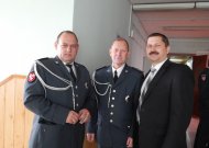Buvęs policijos pareigūnas Egidijus Mikšta (dešinėje) Policijos dienos proga sveikino savo kolegas.