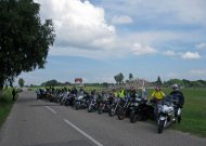 Lėšas onkologijos centrui statyti renkantys motociklininkai užsuks ir į Jurbarką