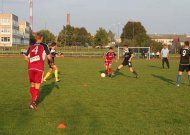 Praėjusį savaitgalį vykusiose priešpaskutinėse 14 turo varžybose futbolo komanda „Imsrė“, rezultatu 6:2 laimėjusi prieš „Statyba360“, sukūrė tikrą intrigą – absoliučių lyderių nebeliko, tad nugalėtojai paaiškės tik rytoj vyksiančiame finaliniame turnyre.
