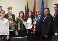 Pagerbti Europos kiokušin karatė čempionato prizininkai – du Jurbarko sporto klubo KUMITE ir KKSC sportininkai