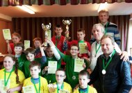 Nuotraukoje geltonais marškinėliais šiauliečiai, žaliais - kauniečiai, raudonais - jurbarkiečiai.