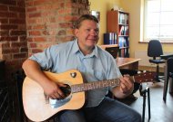 Arūnas Danielius sėkmingai platina gitarų ligą