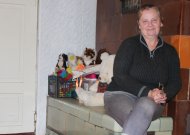 Svetingoji Ona Olišauskienė iš Pagulbinių kaimo.