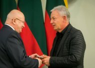Pažymėjimas - iš Z.Vaigausko rankų.