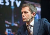 Feisbuko galia. Po A.Tapino įrašo - sutrikusi trenerės D.Arlauskaitės sveikata