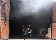 Gaisras: degė „Viešvės" gamybinės patalpos (nuotraukos)