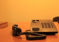 Telefoniniai sukčiai vėl siautėja: iš senolės pinigų išviliojo apsimetęs ligoninės vadovu