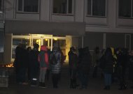 Palaikyti Vilniuje streikuojančių mokytojų prie savivaldybės rinkosi Jurbarko pedagogai