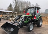 Kalėdų senelio dovana – traktorius