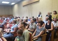 Taryba dėl pirmokų komplektų apsisprendė: viena mokykla džiaugiasi, kita laidojasi