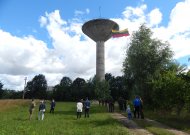 Įsiamžink didžiulės trispalvės fone ir laimėk kvietimų į „Superfiesta“