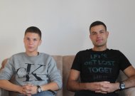 Jurbarkietis Dainius Gelžinis (dešinėje) dirba gaisrininku ir laisvu nuo tarnybos metu kartu su Valdu Aleksaičiu valo ir ruošia kaminus kūrenimo sezonui. Paslaugą galite užsisakyti tel. 8 690 21 946.