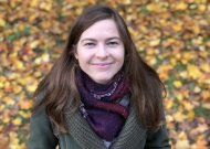 Anot gydytojos vaikų odontologės Erikos Mažeikės, mažų vaikų dantų valymas bei taisyklingų kasdienės burnos ir dantų higienos įpročių skiepijimas yra tėvų atsakomybė, todėl patariama kantriai pradėti vaikus to mokyti vos išdygus pirmajam pieniniam dantukui.