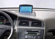 Naktį vagišiai niokojo ir plėšė VOLVO automobilius