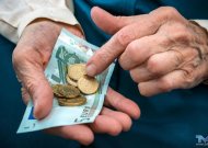 Sukūrę pramaną apie netikrus pinigus, sukčiai išviliojo senolių santaupas