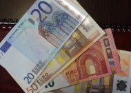 Pratęsus karantiną ligos išmokos ir toliau bus mokamos: ką reikia padaryti tėvams
